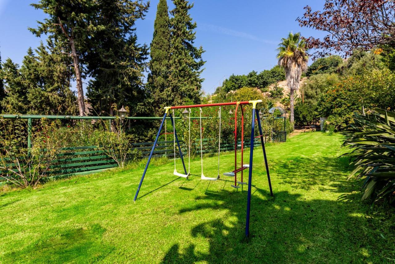 New House In Malaga Nature Экстерьер фото
